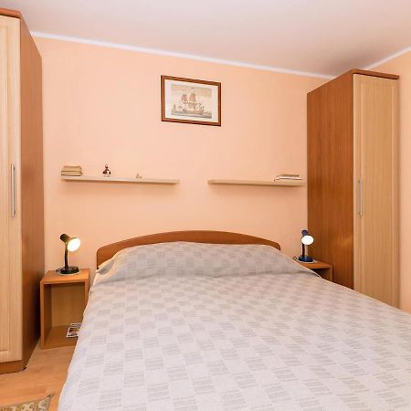 Apartments Davorka ポレッチ エクステリア 写真