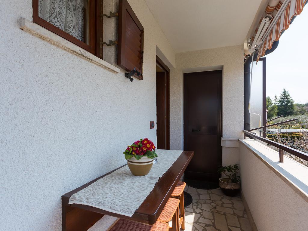 Apartments Davorka ポレッチ エクステリア 写真