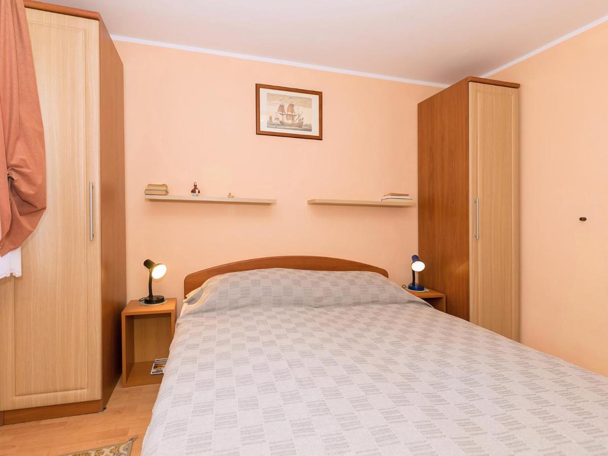 Apartments Davorka ポレッチ エクステリア 写真